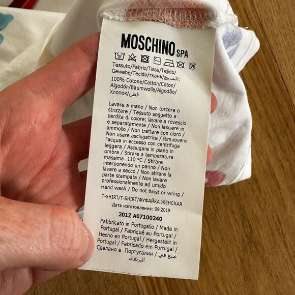 Moschino Couture Milano Fridge Magnet Short Sleeve Tee in White Multi - Picture 3 of 4